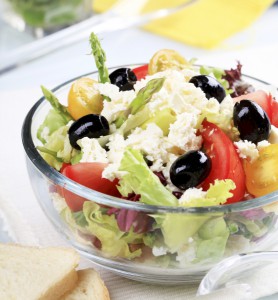 3173236-greek-salad